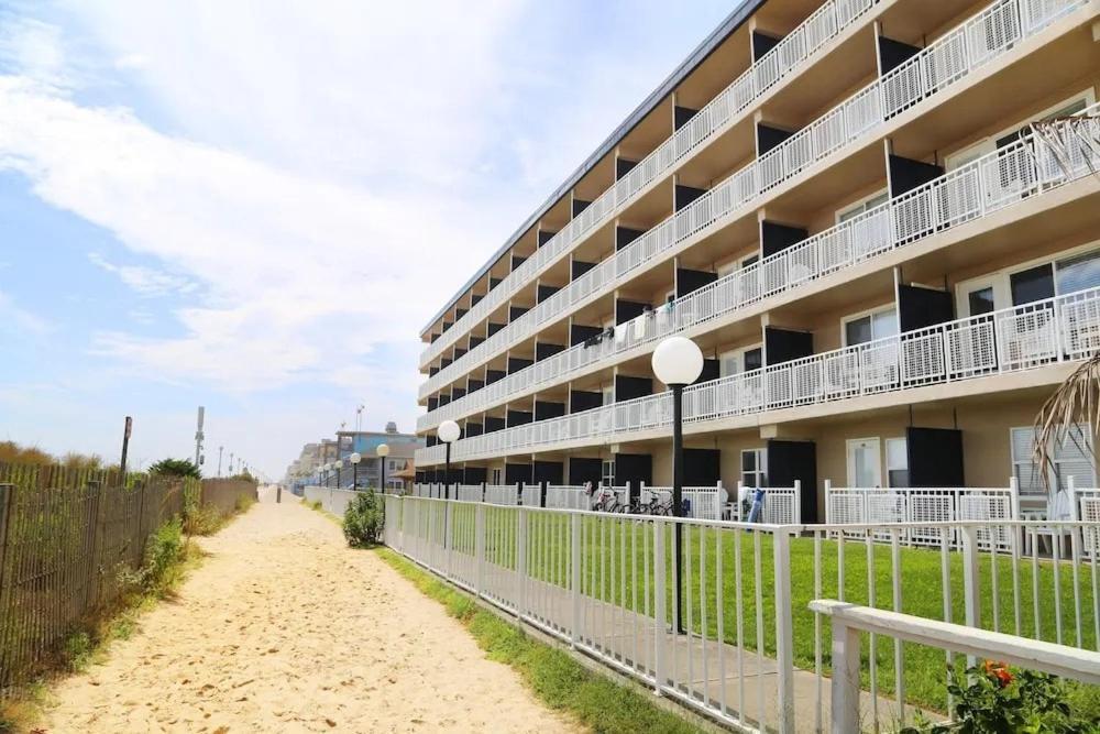 Dunes Suites Oceanfront Ocean City Eksteriør billede